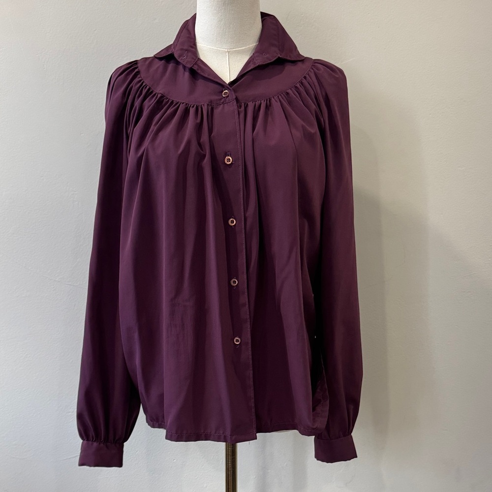 Vintage 1980s Ohrbach’s Button-Down Blouse – Size 9/10